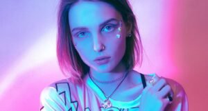 Clooney Swaps Vintage For Dazzling Eco Couture On&hellip;